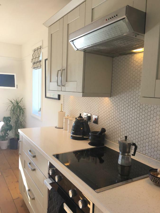 فيلا The Cornish Retreat بود المظهر الخارجي الصورة